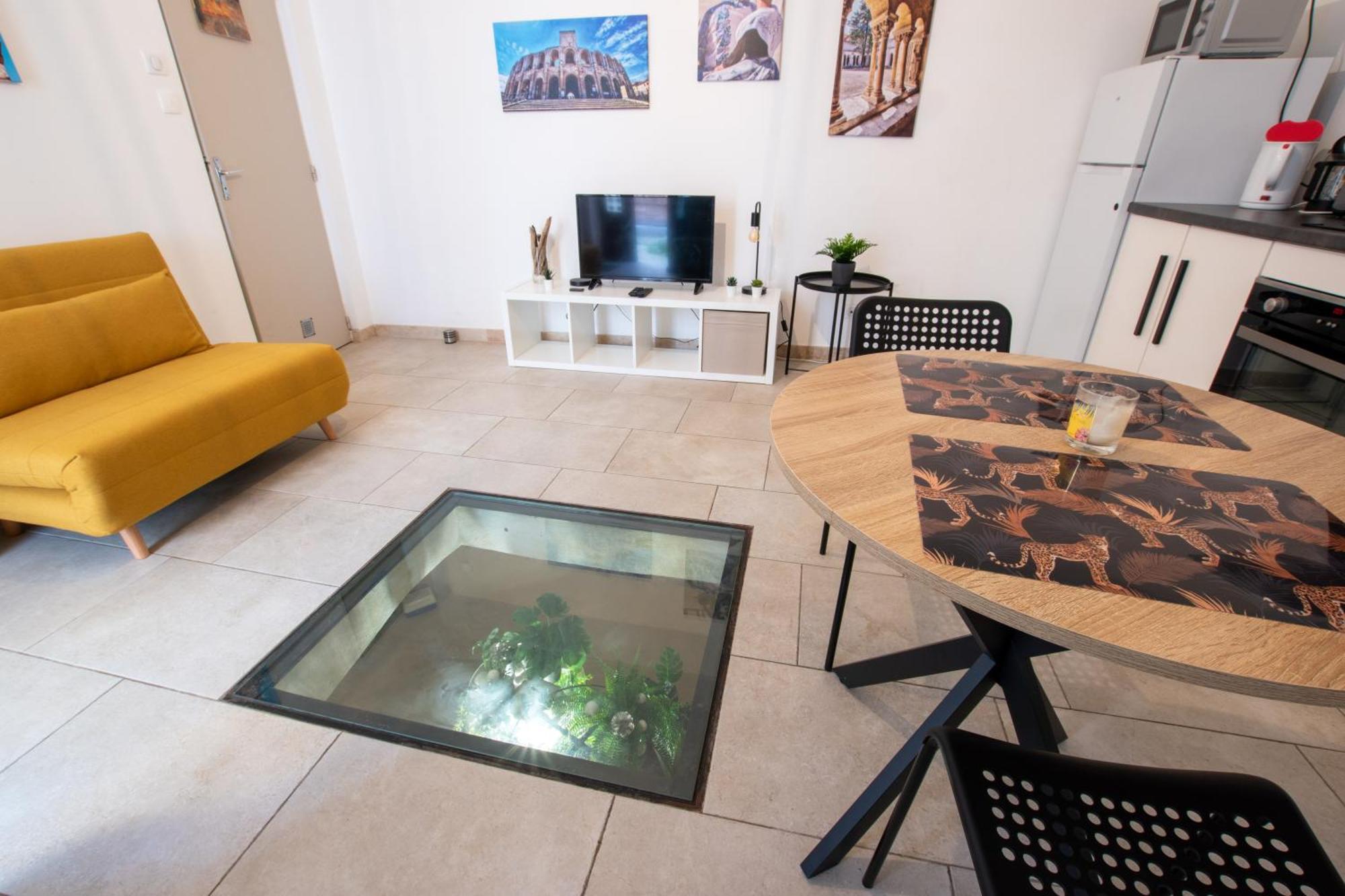 Hébergement de vacances Cosy Spacieux ,calme à 200 M Des Arènes, Wifi Arles