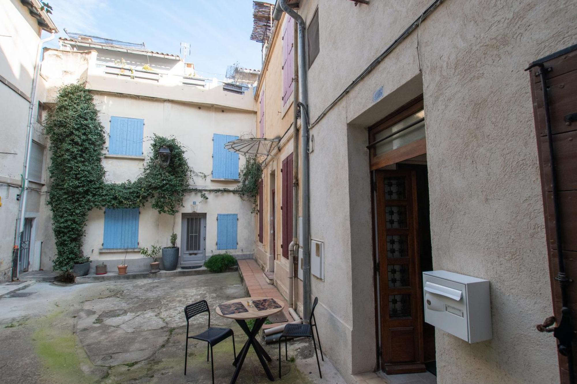 Hébergement de vacances Cosy Spacieux ,calme à 200 M Des Arènes, Wifi Arles